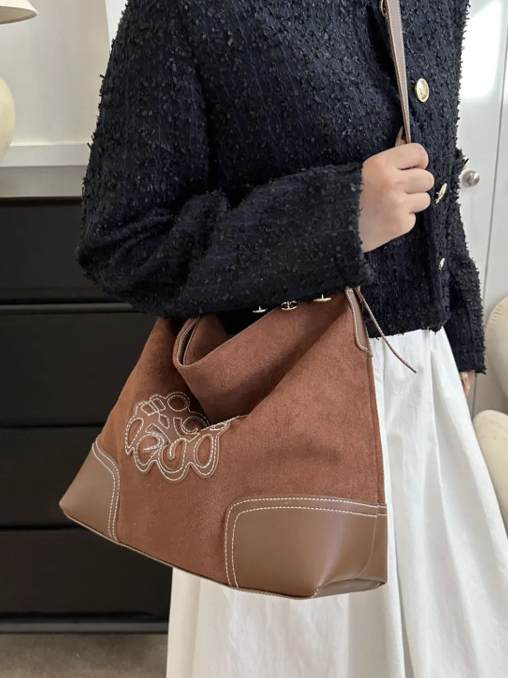 Suede Patch Tote Bag – Adjustable Strap Shoulder Handbag