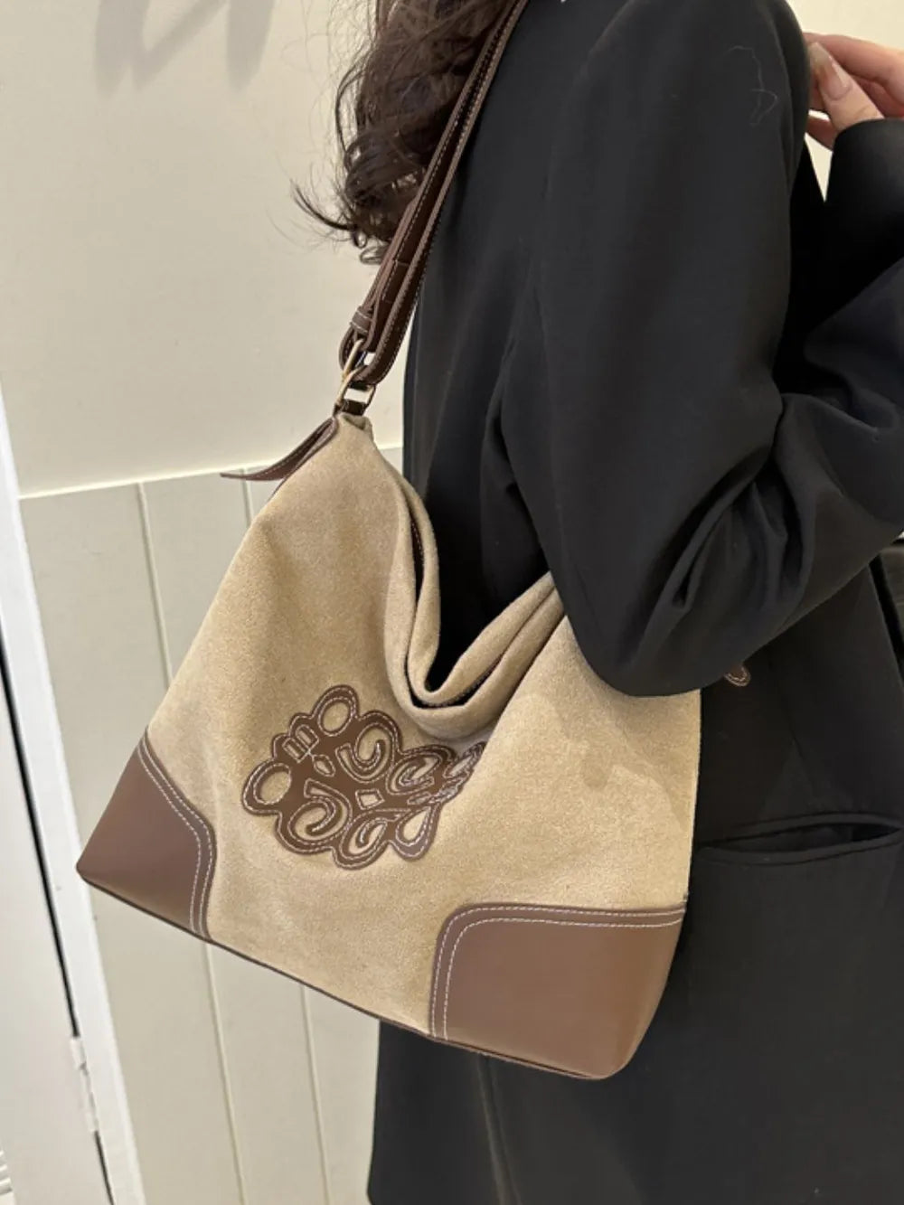 Suede Patch Tote Bag – Adjustable Strap Shoulder Handbag